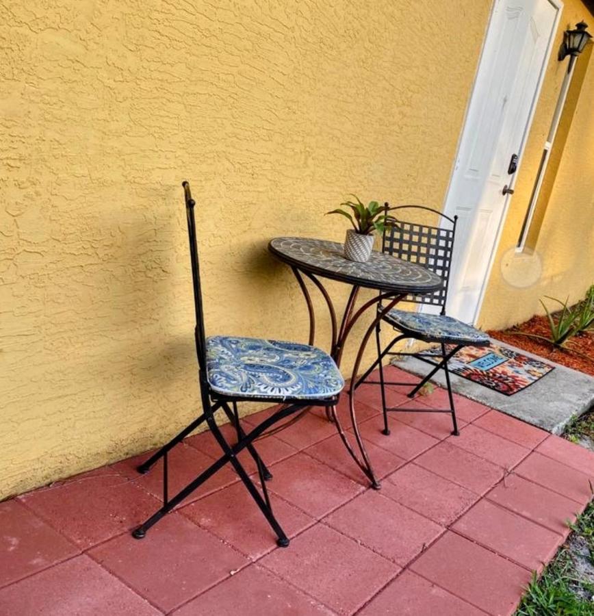 A Treasure Coast Gem- Private Entrance And Private Bathroom Port St. Lucie Exterior foto